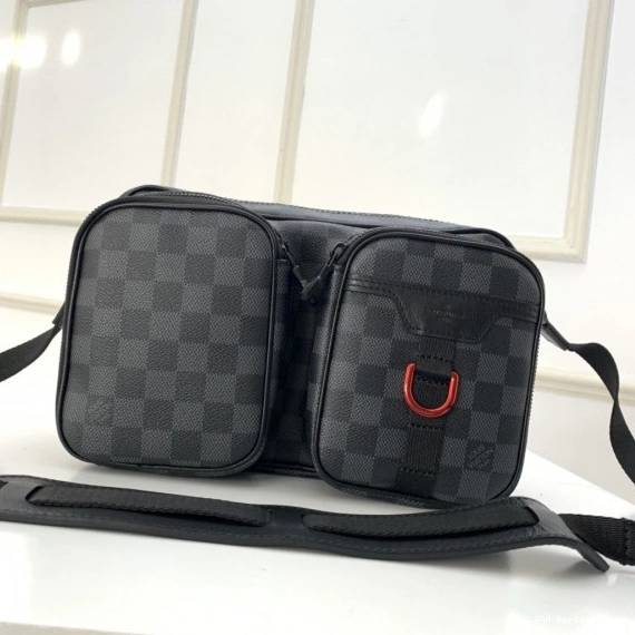 Aaa replica ru UTILITY BAG MESSENGER LOUIS VUITTON 0708